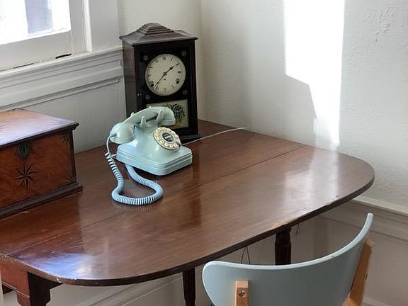 4th image of 1145 Green St APT 6