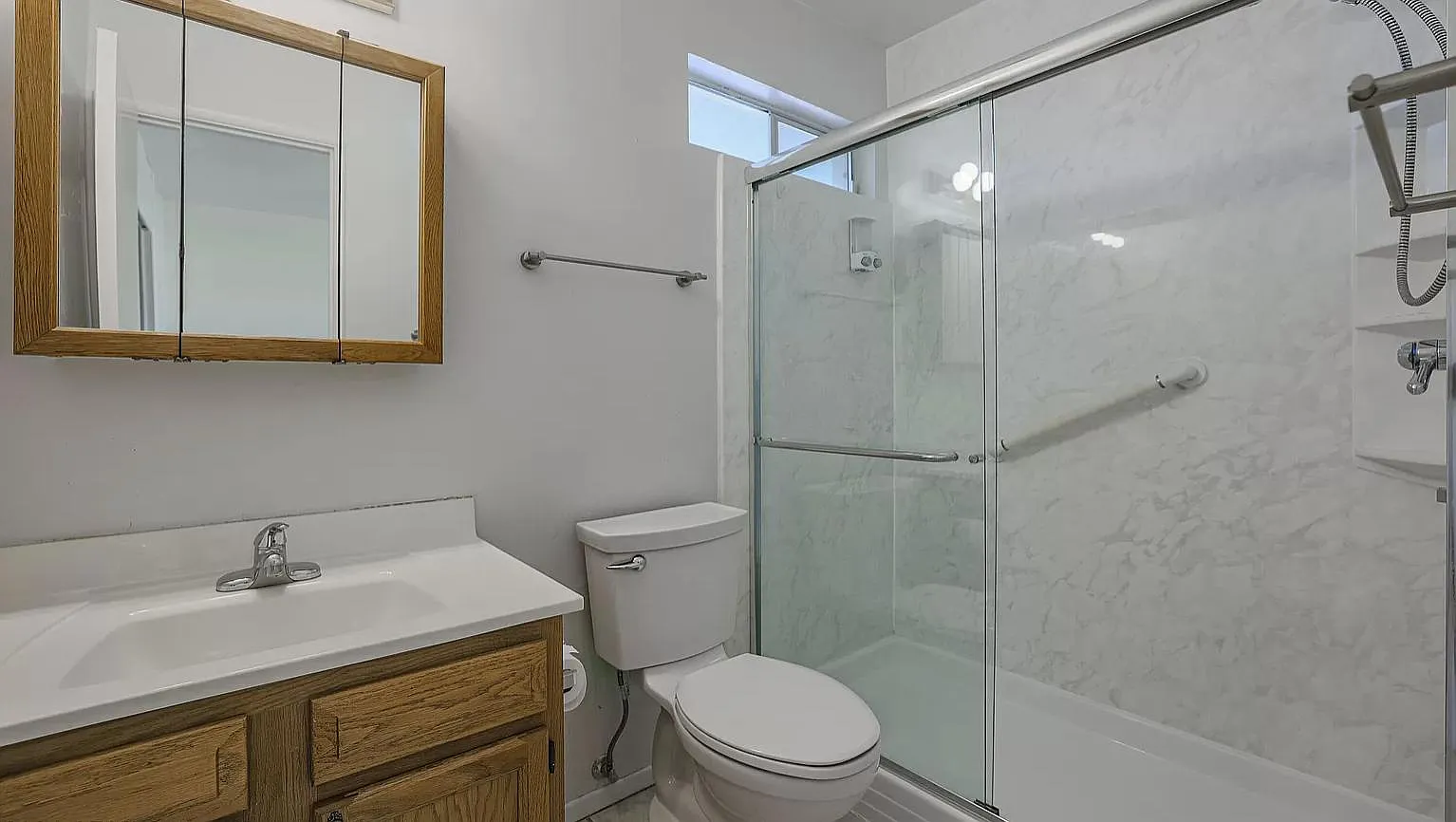 2 bed, 1192 sqft, $1,650 — Photo 4