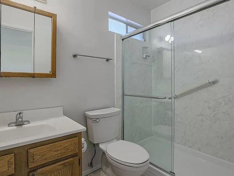 10344 W Camden Ave — Photo 4