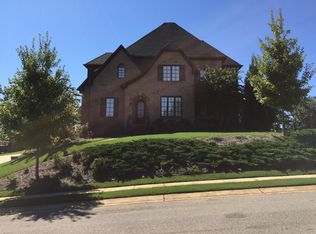 1515 Scout Ridge Dr, Hoover, AL 35244