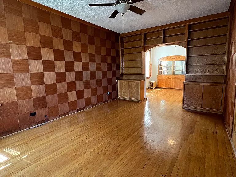 2304 S Austin Blvd #1 — Photo 2