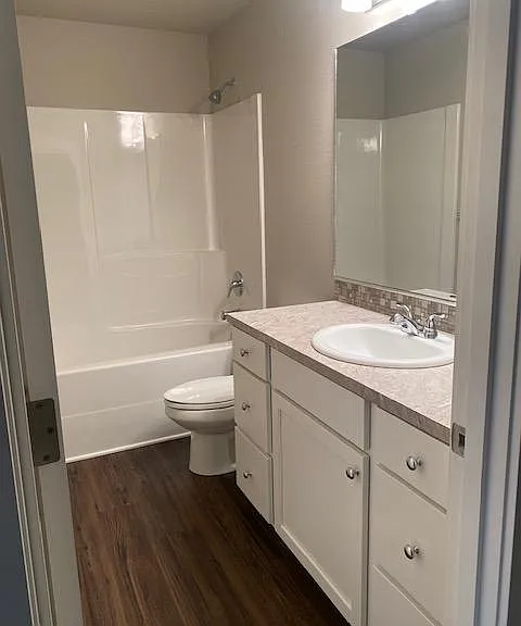 8008 Mitts Ln — Photo 9