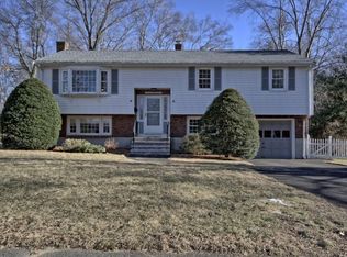 10 Peabody Rd, Peabody, MA 01960