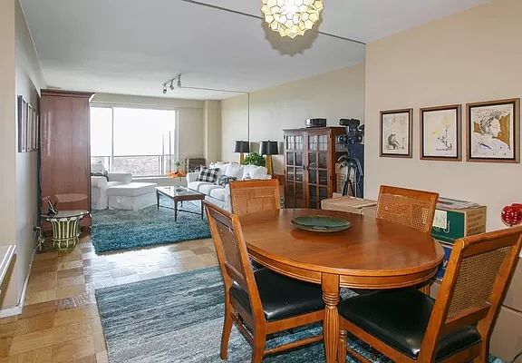 3rd image of 110-11 Queens Blvd #33J