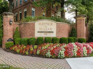 2047 Mayfair McLean Ct, Falls Church, VA 22043