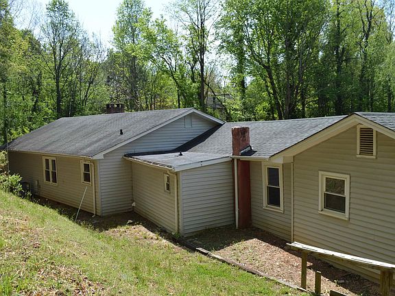 3rd image of 191 Flat Rock Hill Rd