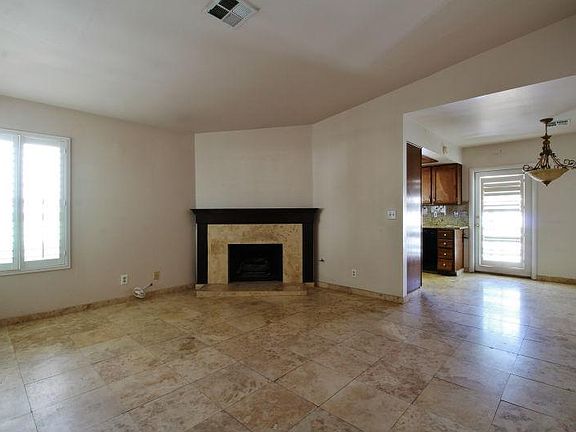 4th image of 517 Grimsby Ave