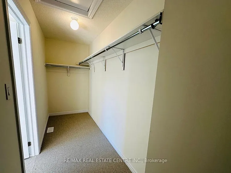 673 Ribstone Ct — Photo 14