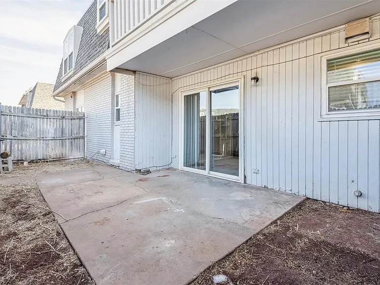 11417 N May Ave #1-D — Photo 27