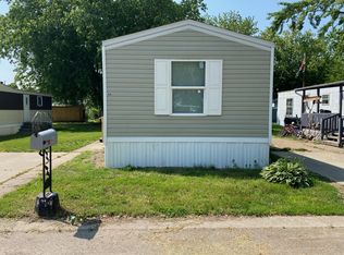705 E 4th St #68, Rochester, IN 46975