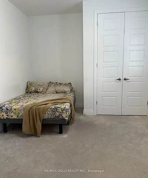 1583 Severn Dr — Photo 9