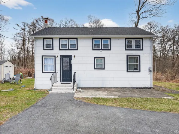111 Sunrise Trail, Plattekill, NY 12589