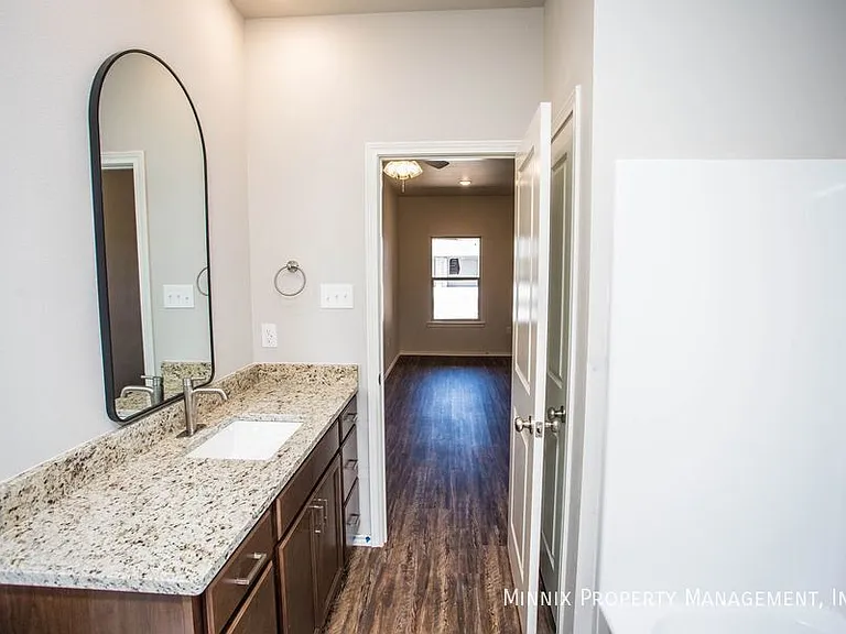 5865 Virginia Ave #1 — Photo 57