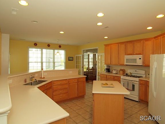 3rd image of 30943 Sea Breeze Ln