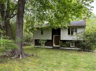 2233 Kingstown Rd, South Kingstown, RI 02879