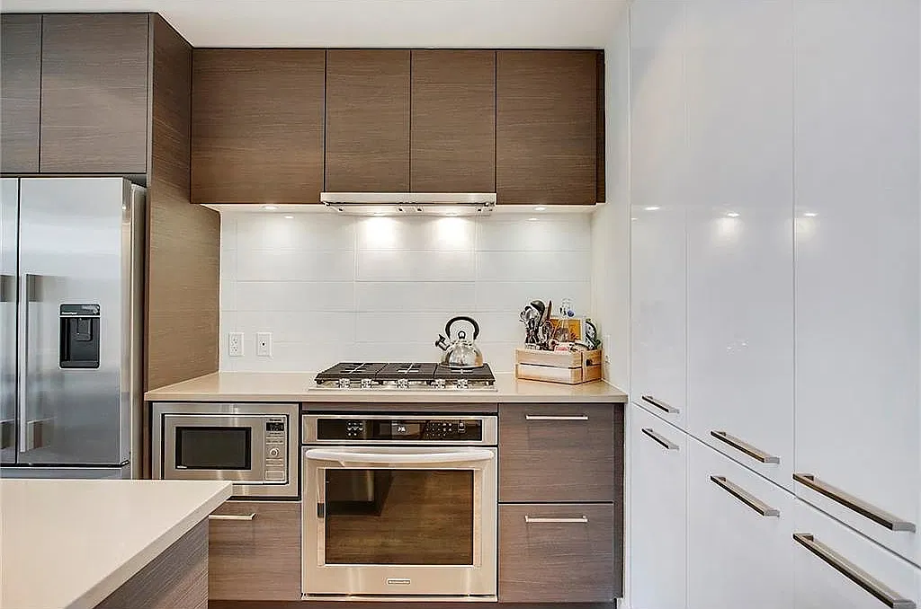 Modern 1 bedroom Bridgeland Condo with Stunning Downtown Views! CIP128 — Photo 4