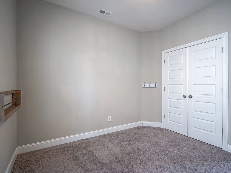 7228 Broadacre Ct — Photo 31