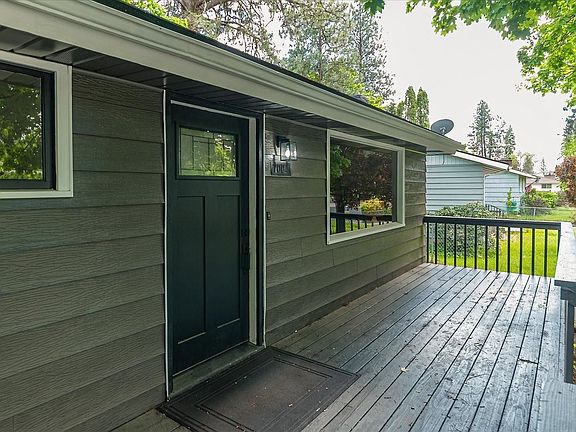 2nd image of 7004 N Calispel St