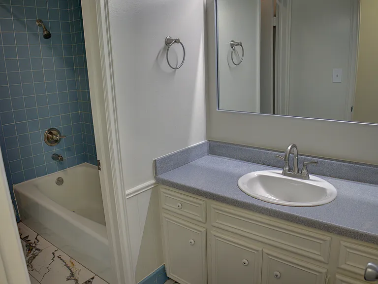 4601 S 66th East Ave — Photo 33