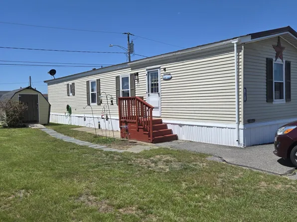 37 Scarponi Drive, Brunswick, ME 04011
