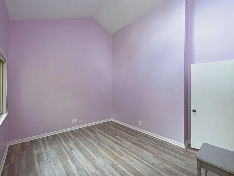 215 Summit Ridge Dr — Photo 37