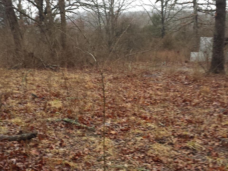 2nd image of 330 Hamilton Dr