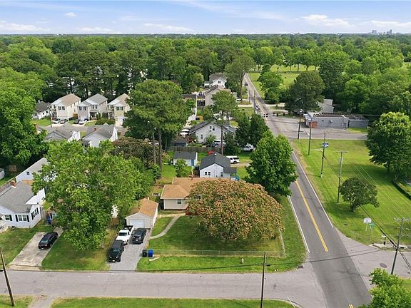 4th image of 4008 Deep Creek Blvd