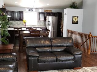 2012 14th St NW, Minot, ND 58703