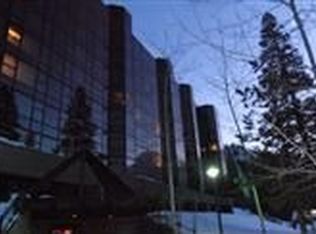400 Resort Rd #208, Olympic Valley, CA 96146