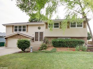 1125 Harvest Dr, Shorewood, IL 60404