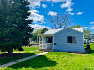 1902 Laurel St, Tyndall, SD 57066