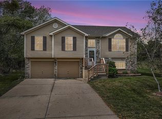 11318 N Ewing Ave, Kansas City, MO 64156