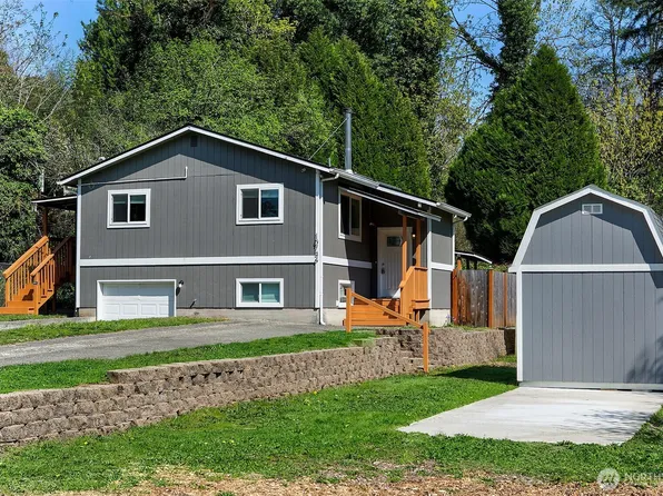 10736 57th Avenue S, Seattle, WA 98178