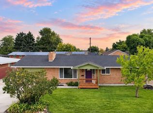 306 Palo Alto Dr, Caldwell, ID 83605