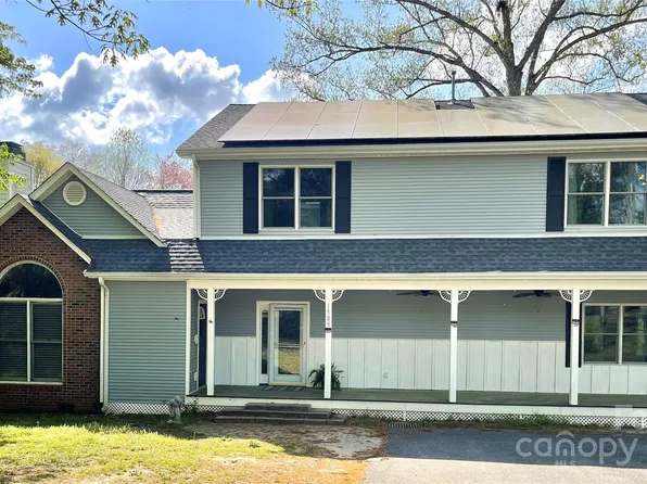 1589 E Lakewood Dr, Rock Hill, SC 29732