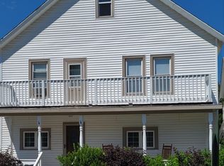 38 4th St, Hoosick Falls, NY 12090