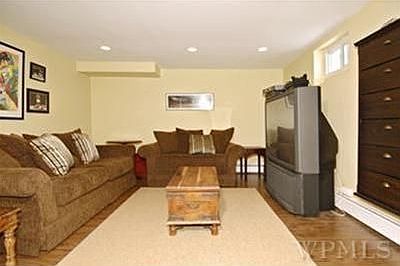3rd image of 145 Park Dr