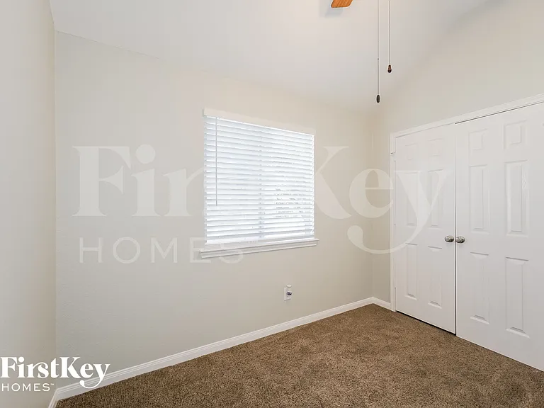 3806 Teal Maple Ct — Photo 3