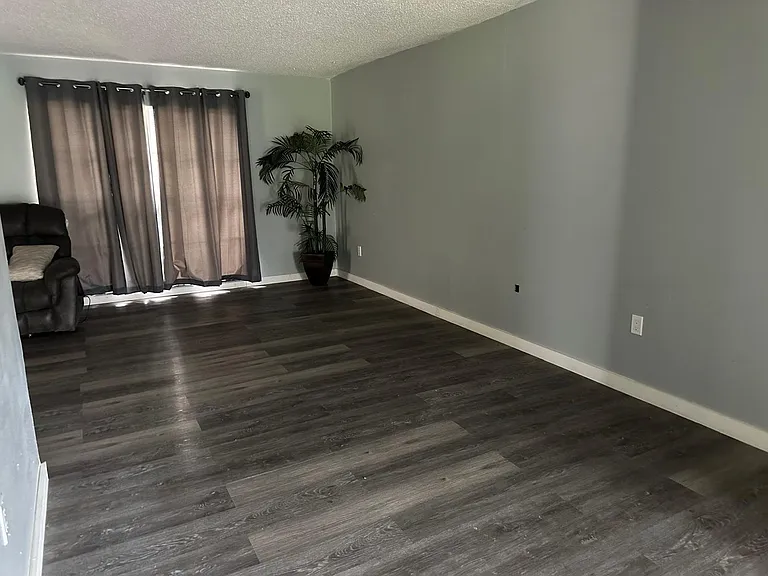 3819 Ramiro St — Photo 16