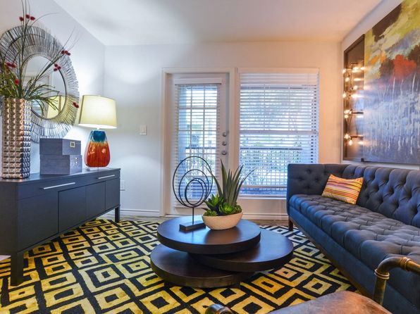 11900 Hobby Horse Ct APT 1027