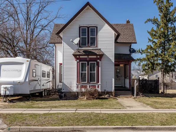 610 E Pleasant St, Belvidere, IL 61008