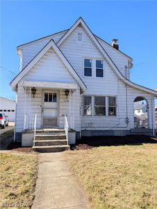 1156 Clifton Ave, Akron, OH, 44310