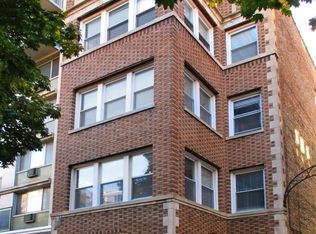 447 W Oakdale Ave APT 1, Chicago, IL 60657