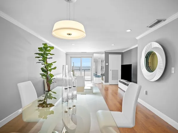 150 Lynnway APT 301, Lynn, MA 01902