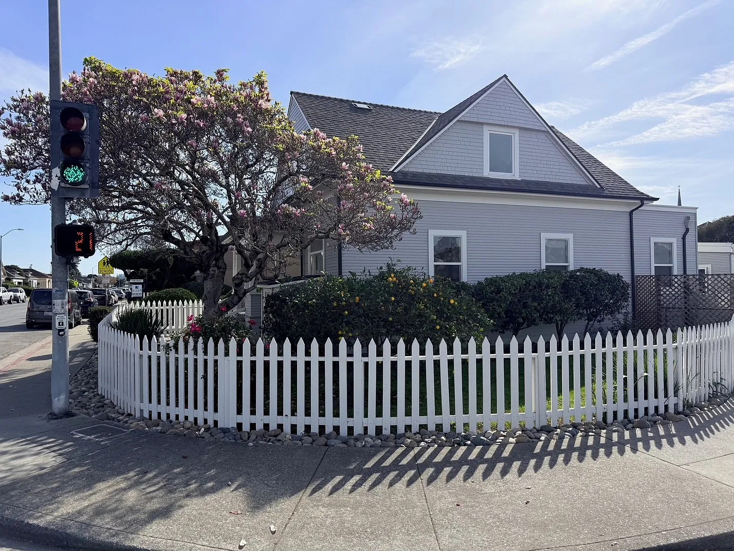 2 bed, 700 sqft, $2,795 — Photo 1