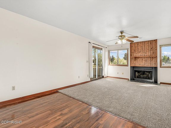 3rd image of 1630 Eastridge Dr APT 303