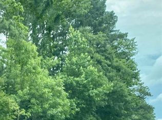 Centre Rd, Gadsden, AL 35903