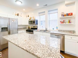 1648 W Cortland St #1, Chicago, IL 60622