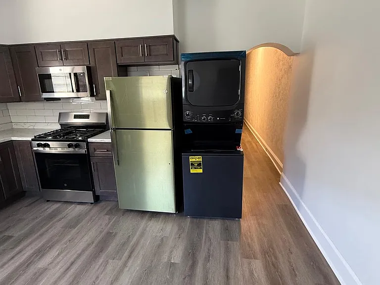 4937 Walnut St #1 — Photo 14