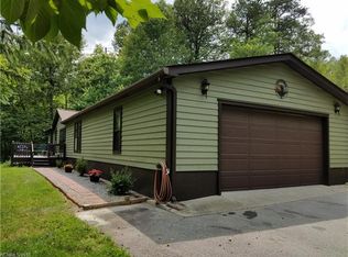 4181 Chimney Rock Rd, Hendersonville, NC 28792